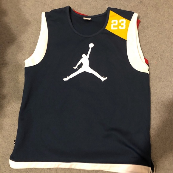 BASKETBALL/JORDAN TANKS - Picture 3 of 3